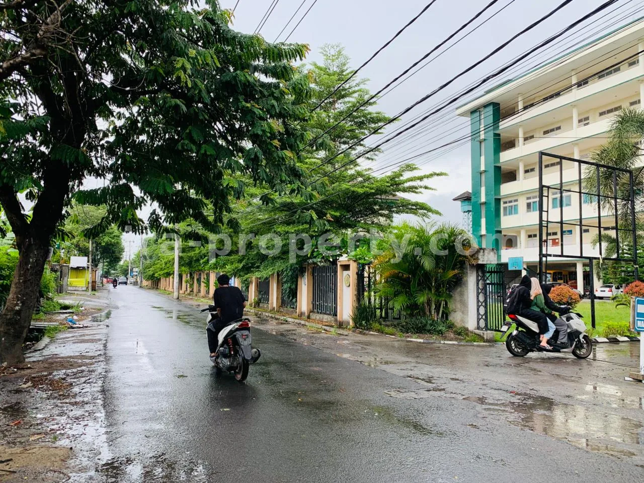 Strategic Land Near Muhammadiyah University – Pagesangan, Mataram
