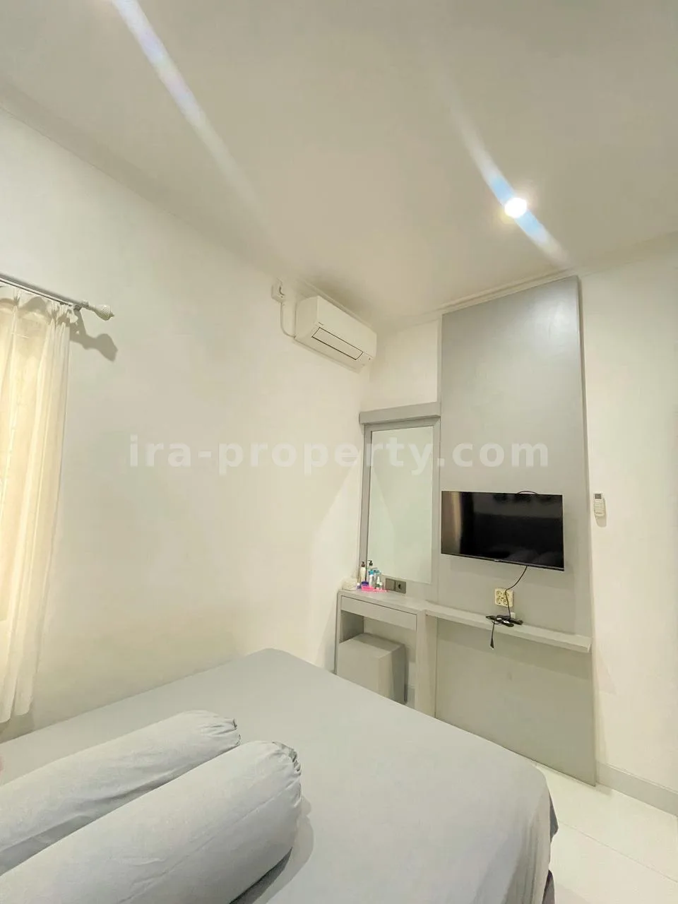 Modern Minimalist House for Sale – Griya Pesona Alam, Sayang-Sayang