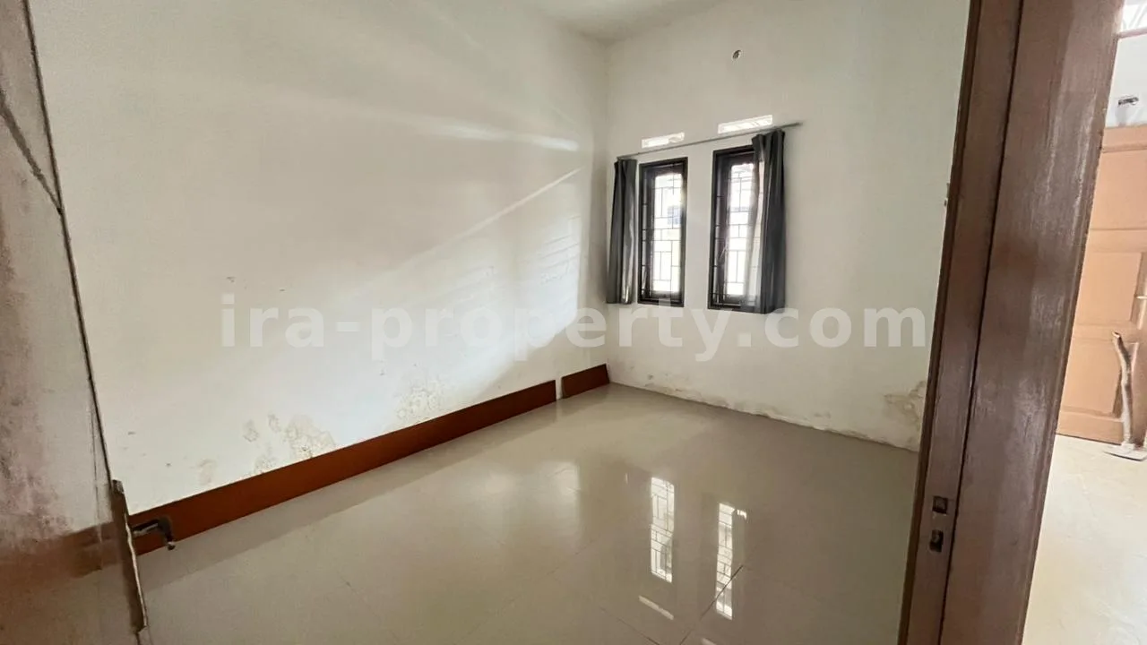 House for Sale in Royal Mataram Residential Complex, Mataram