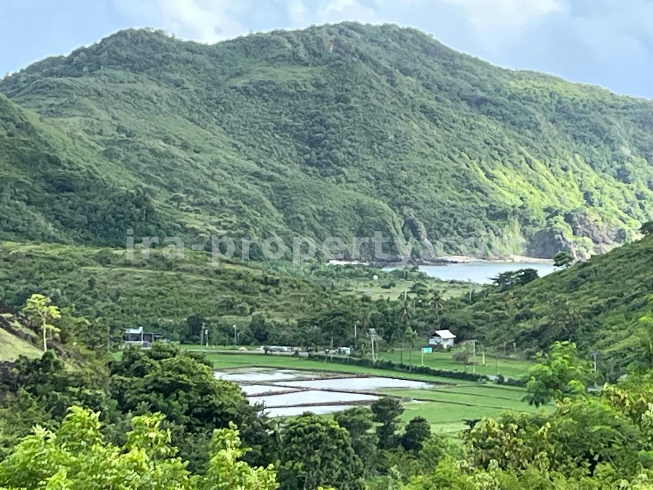 Premium Hill Land with Ocean View – Mawun near Kuta Mandalika