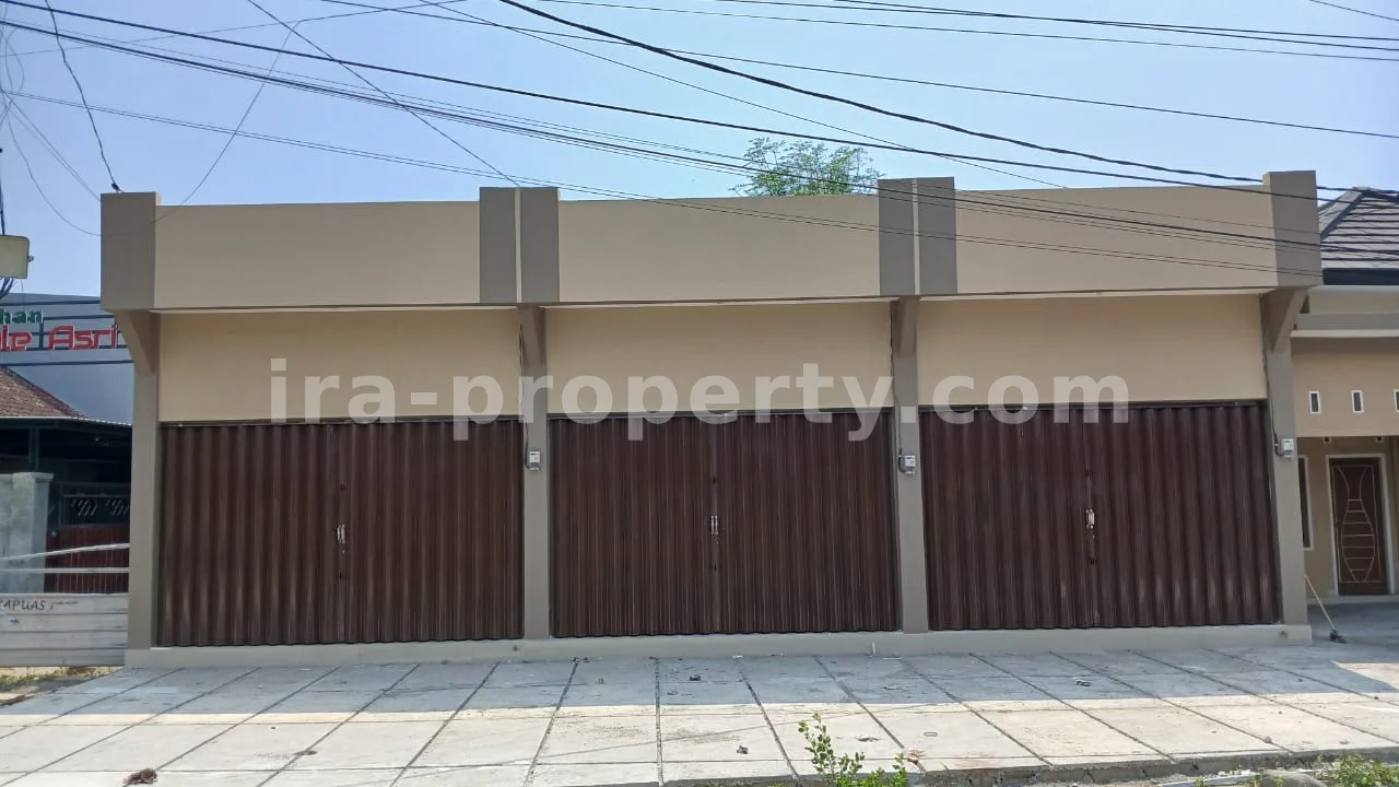 3 Shop Units for Sale – Main Road Karang Pule, Mataram