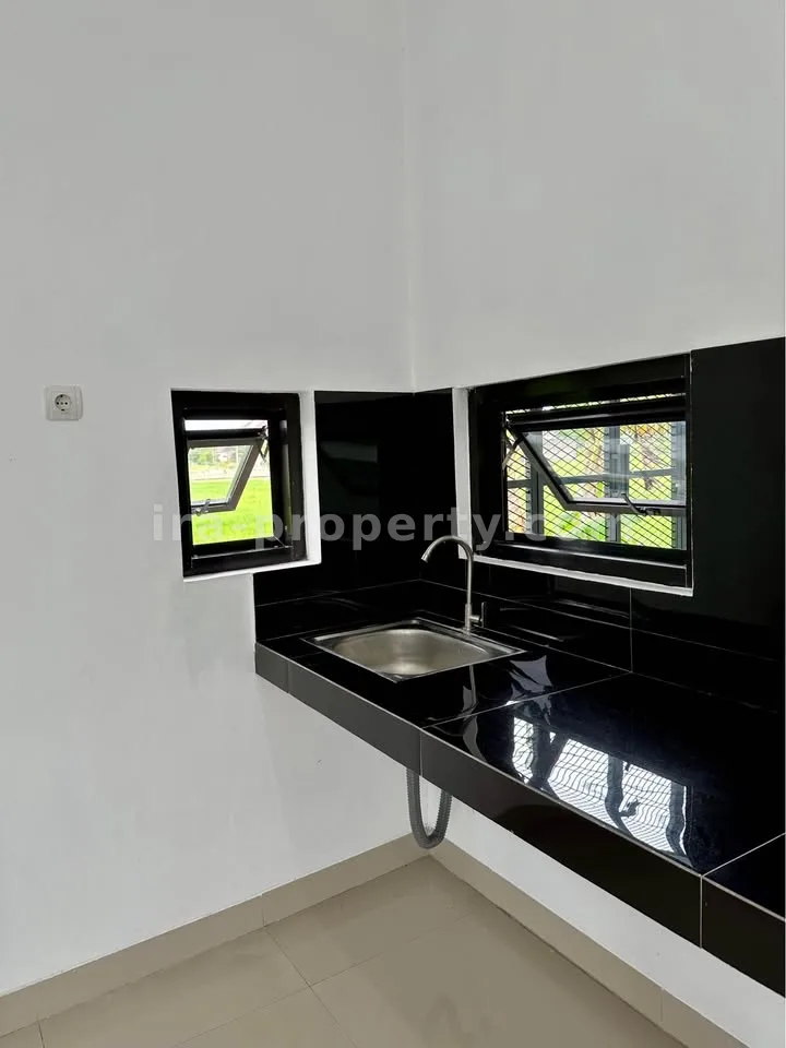Modern Minimalist House – Roadside, Rice Field View, Mataram