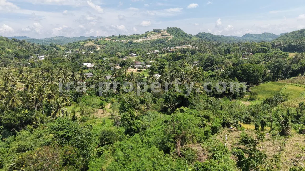 Hilltop Ocean View Land in Areguling – Near Kuta Mandalika