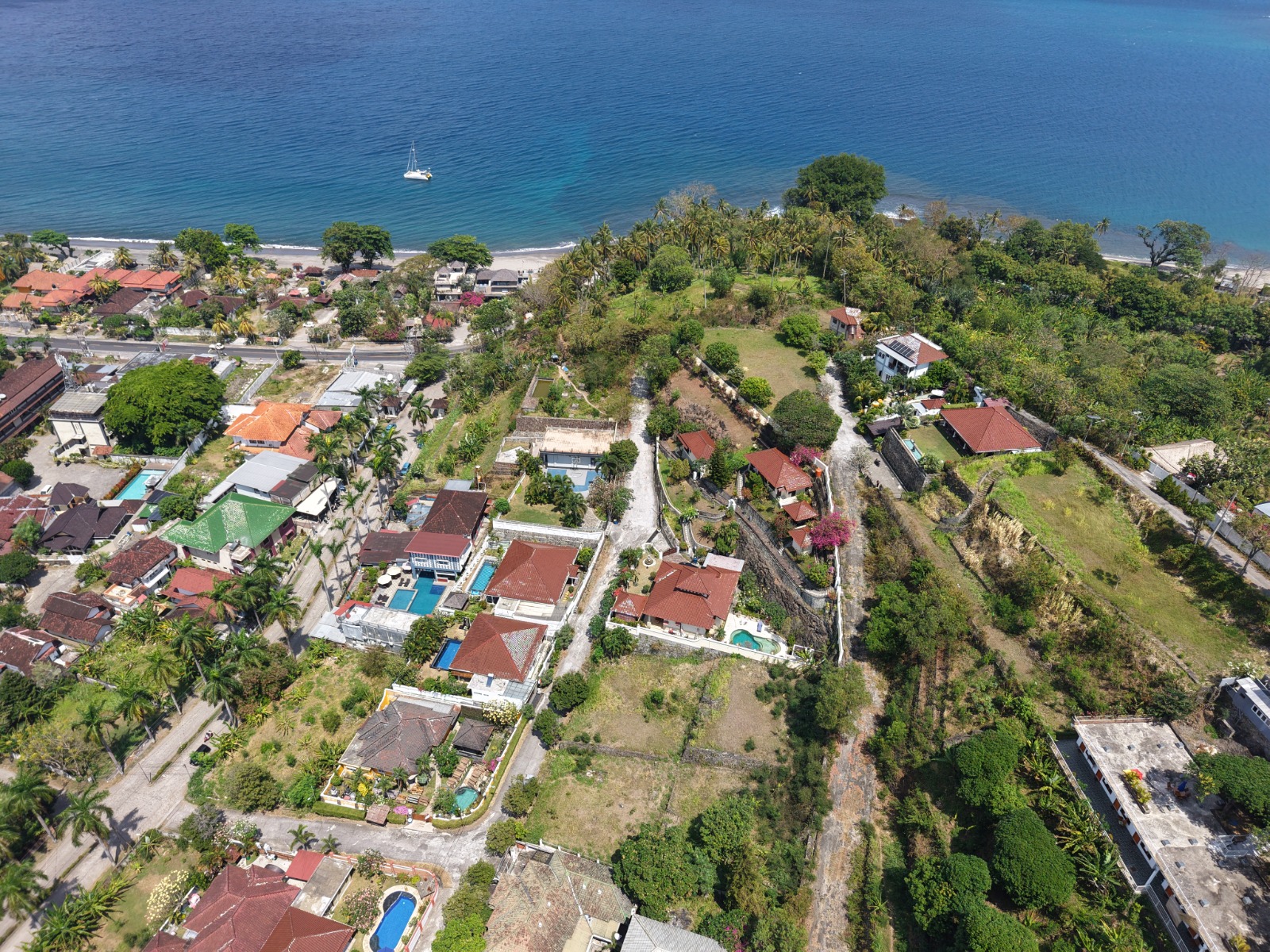 Ocean View Land in Green Valley – Central Senggigi, West Lombok