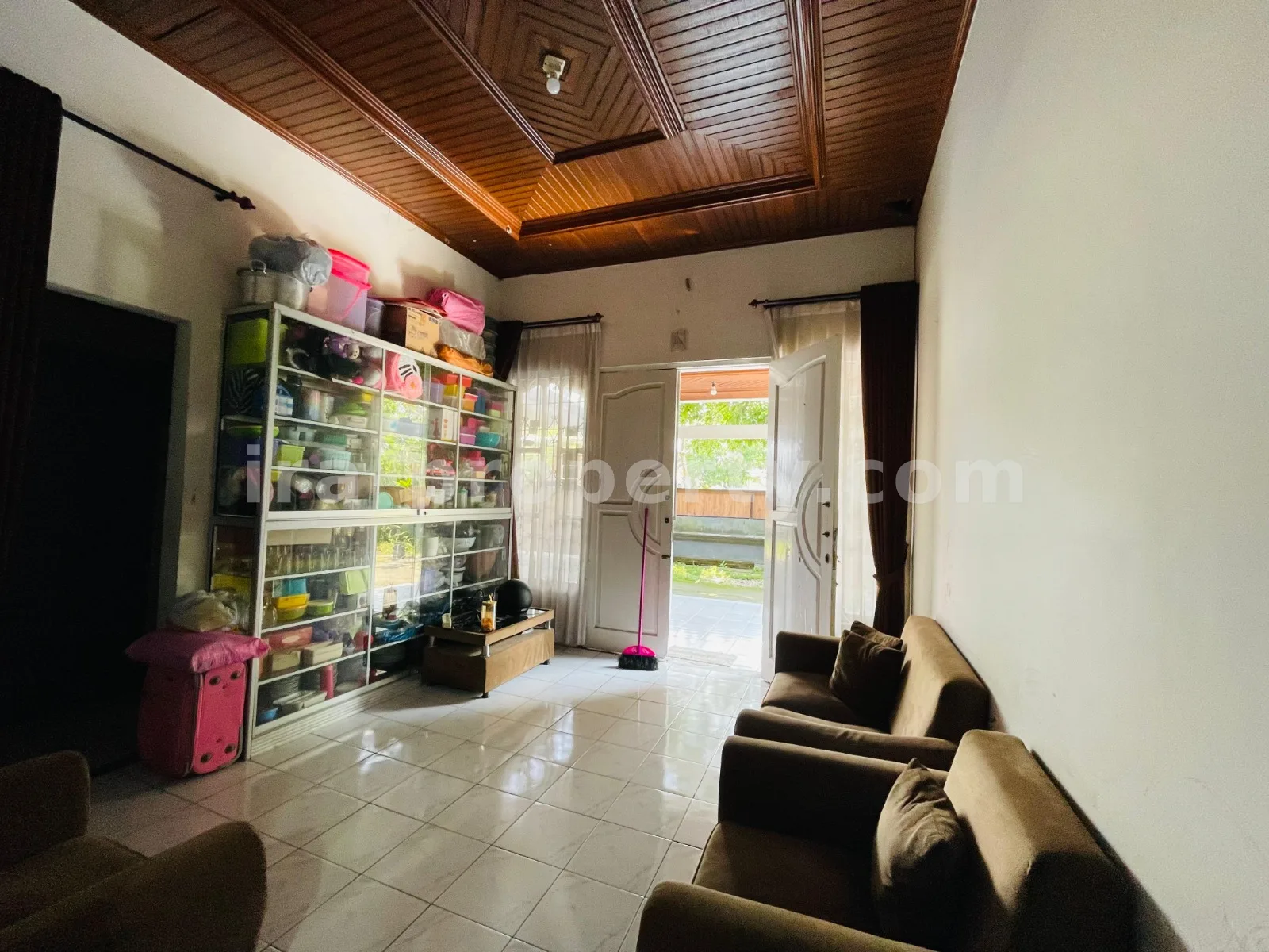Corner House for Sale in Rembiga – Near Lombok Astoria Hotel, Mataram