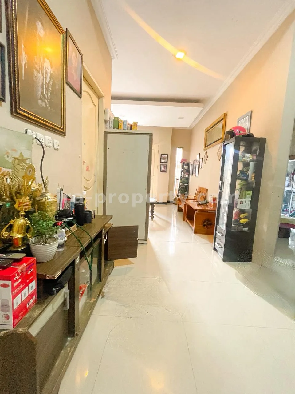 Massive Corner House for Sale in Pejarakan, Mataram