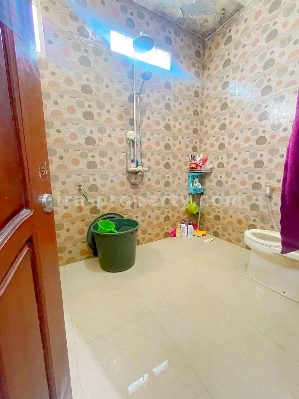 Massive Corner House for Sale in Pejarakan, Mataram