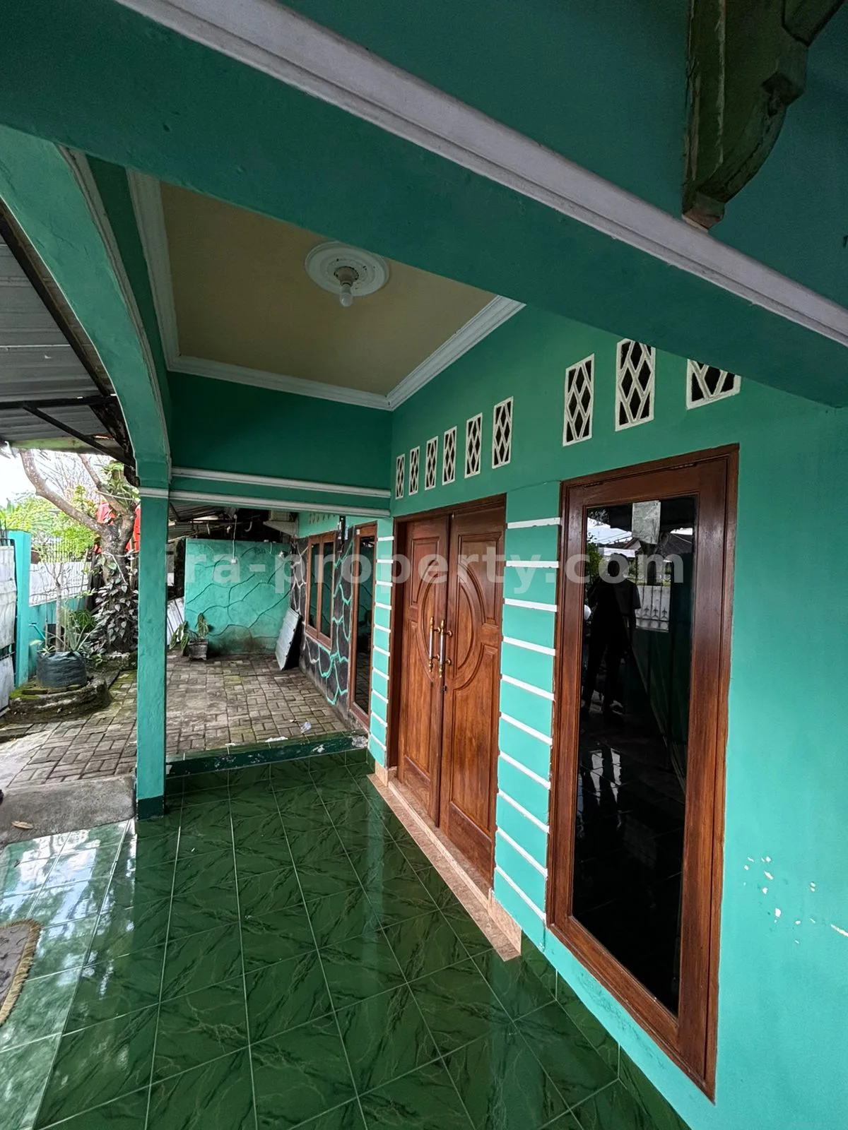 Affordable Multi-Story Home in Udayana, Mataram – Prime Lifestyle Location