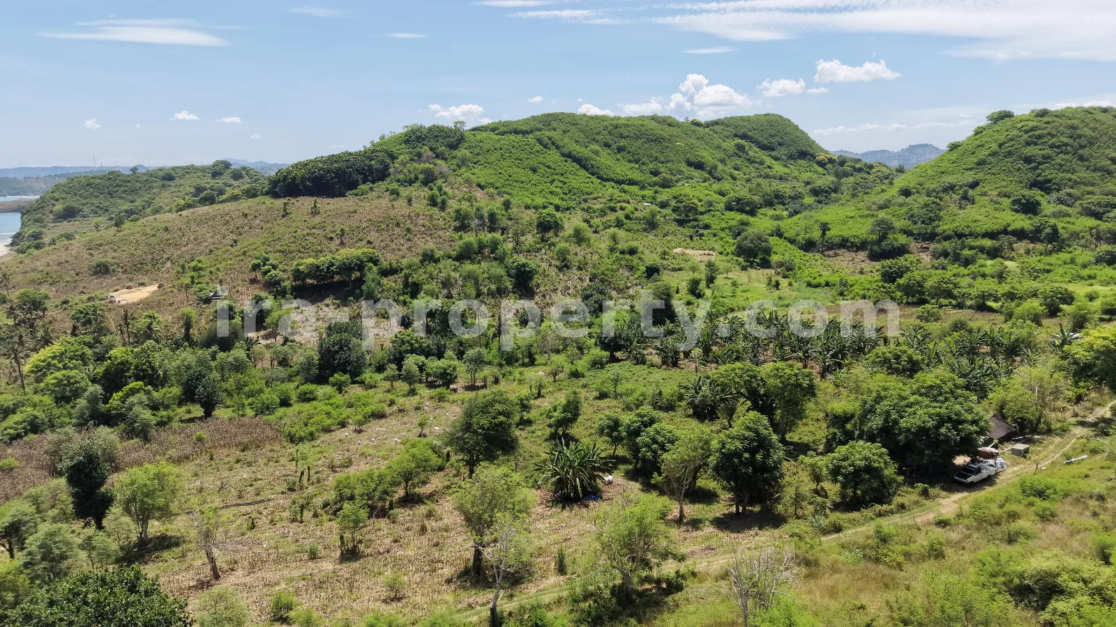 Massive 5-Hectare Beachfront Estate Near Tanjung Aan – Prime Resort Development Site