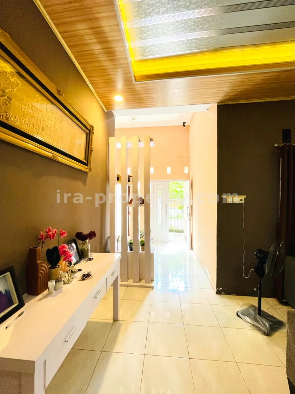 Cozy 3BR Family Home in Rembiga – Prime Location Near Same Hotel, Mataram
