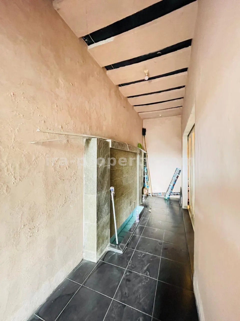 Cozy 3BR Family Home in Rembiga – Prime Location Near Same Hotel, Mataram