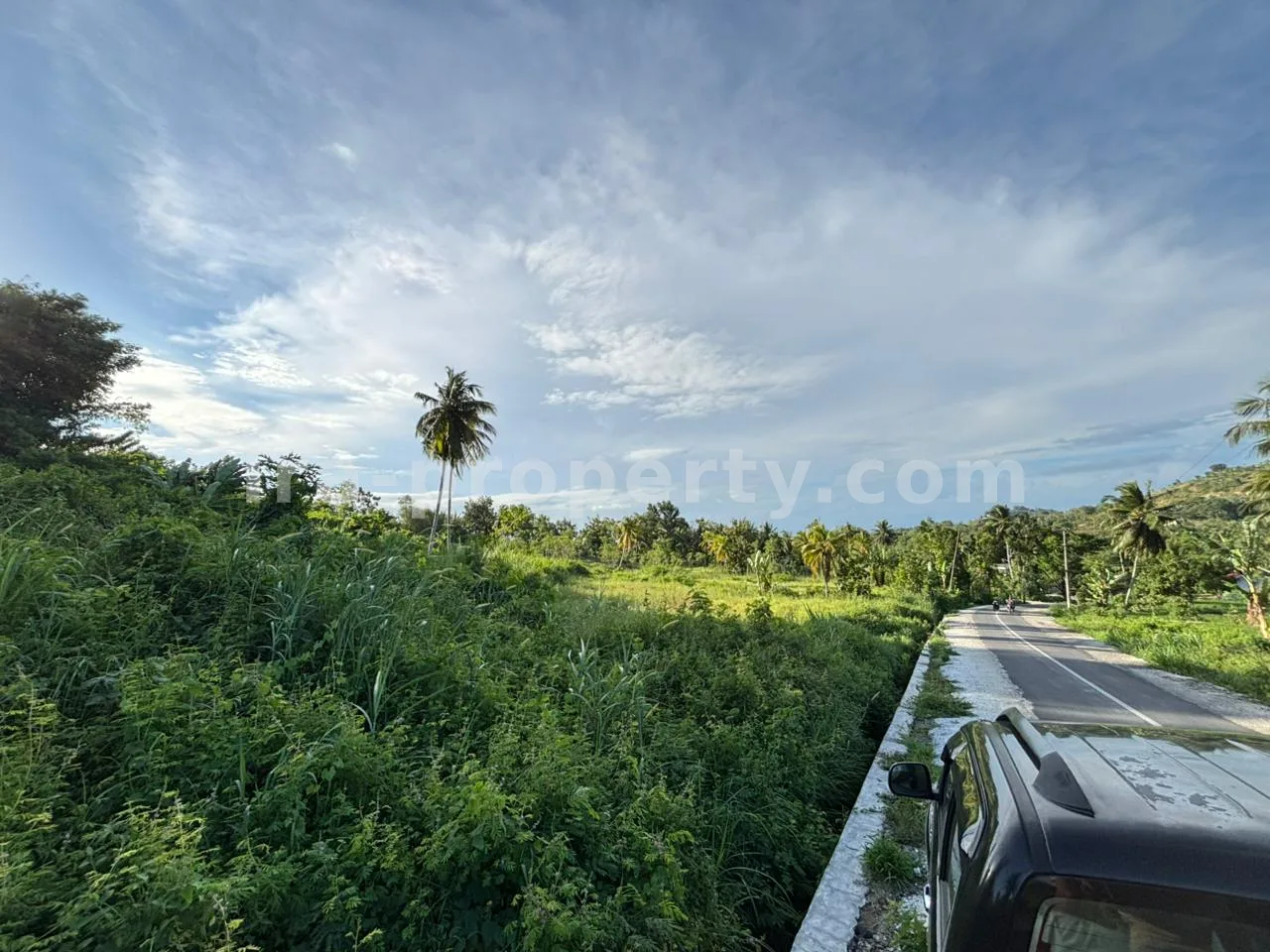 Strategic 50-Are Roadside Plot in Pengembur – Minutes from Lombok Airport & Southern Beaches