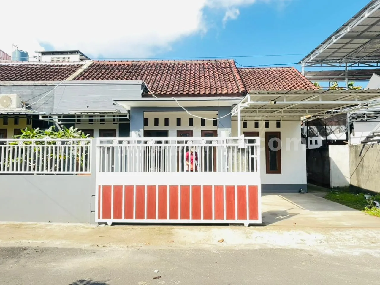 Newly Renovated Family Home – Prime Location Near Jalan Adisucipto, Mataram