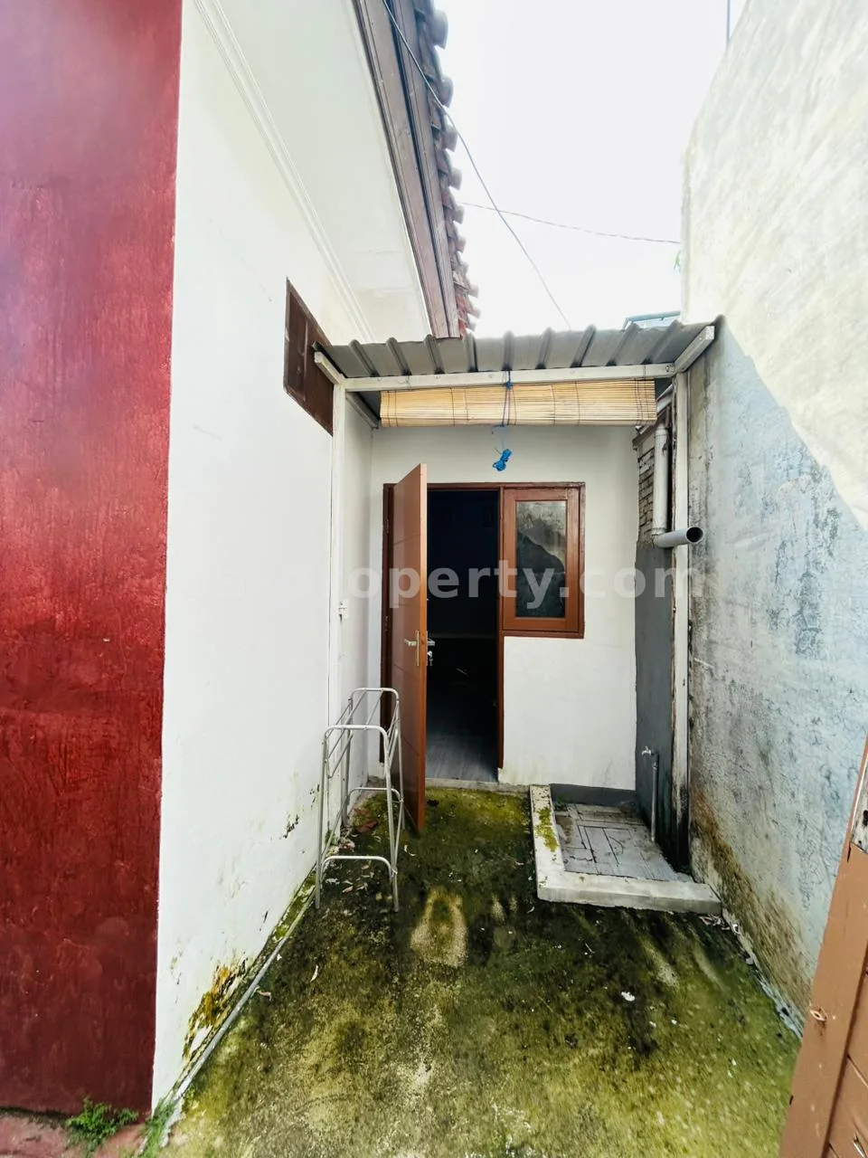 Newly Renovated Family Home – Prime Location Near Jalan Adisucipto, Mataram