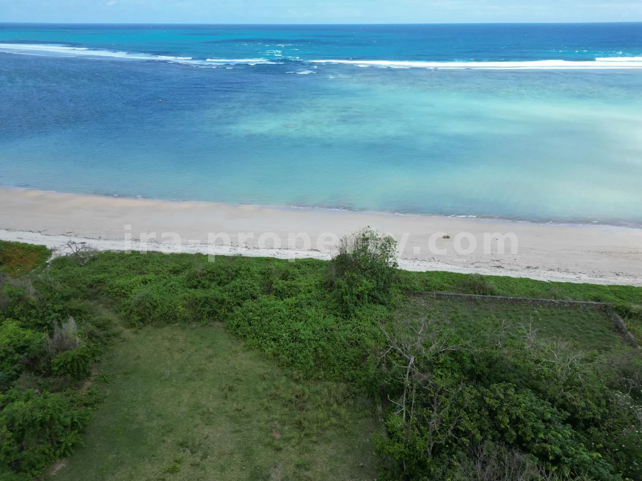 Beachfront Land for Sale Development Site – Torok Aik Beleq, South Lombok