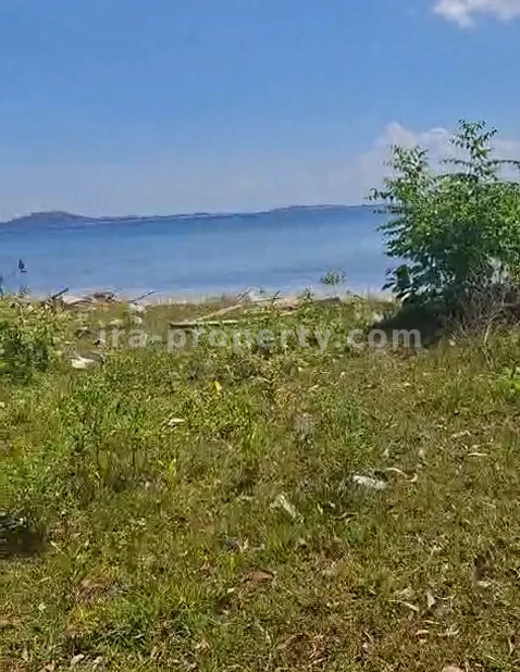 Prime 15-Are Beachfront Plot in Sekotong – Roadside White Sand Beach Near Sundancer Resort
