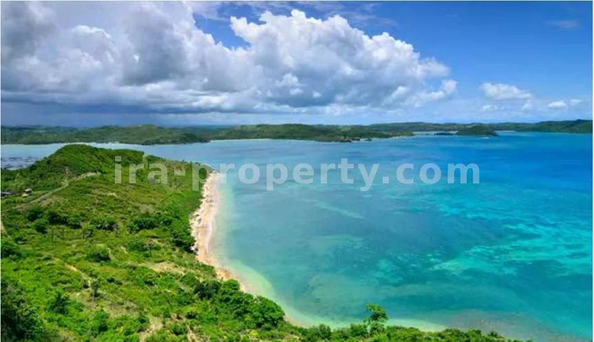Elite 40-Are Beachfront Plot in Gerupuk – Private White Sand Beach Near Mandalika Circuit
