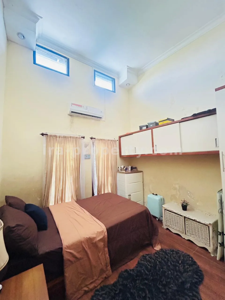 Highly Secure 2-Bedroom Family Home – Prime Location Near SKIP Brimob, Ampenan