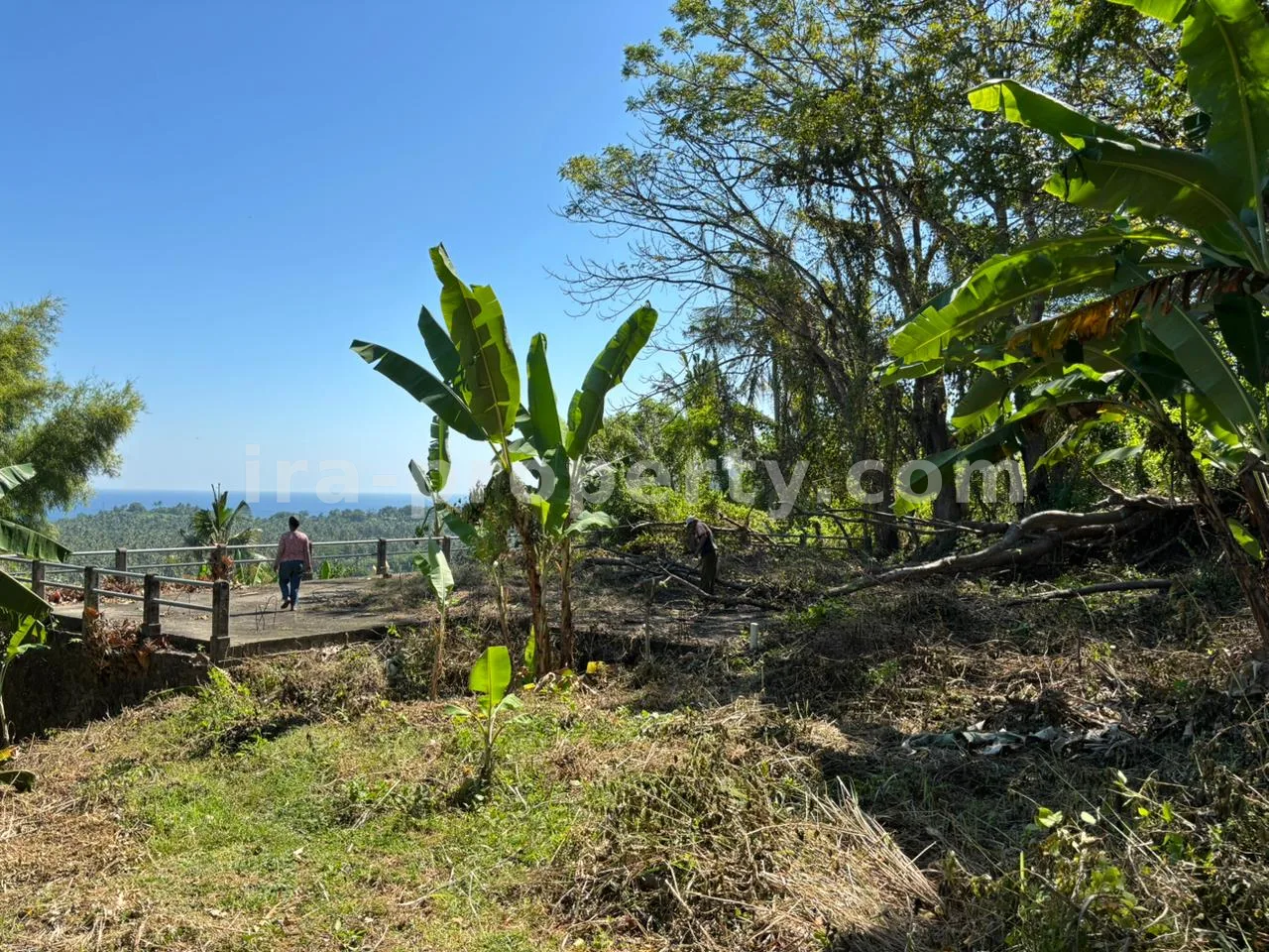 Flexible 20 to 40-Are Beachfront Plot – Pink Zone Tourism Land in Kuranji, West Lombok