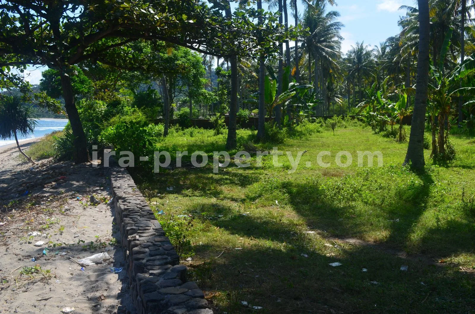 Rare 50-Are Absolute Beachfront Resort Site – Prime Senggigi Highway Corridor (Mount Agung Views)