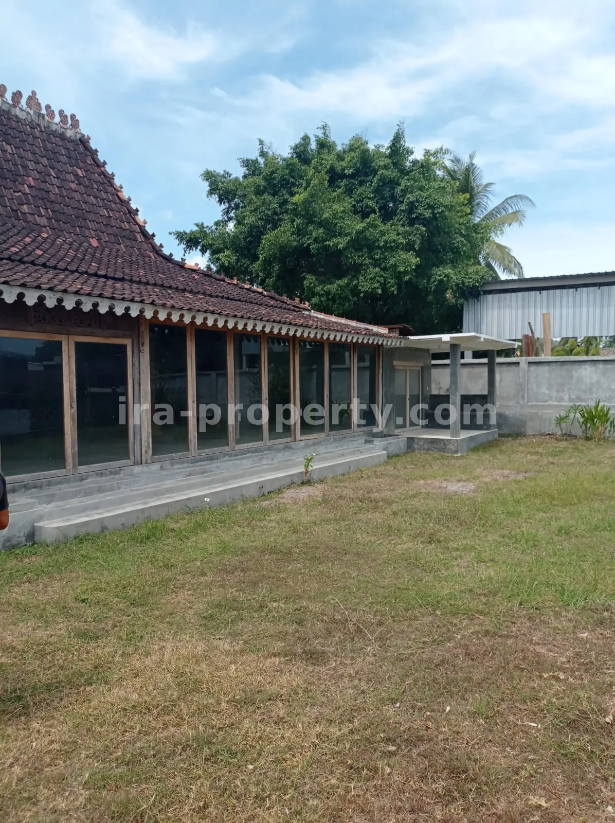 Beachfront Villa / Beach House for Sale in Kuta Mandalika, Lombok