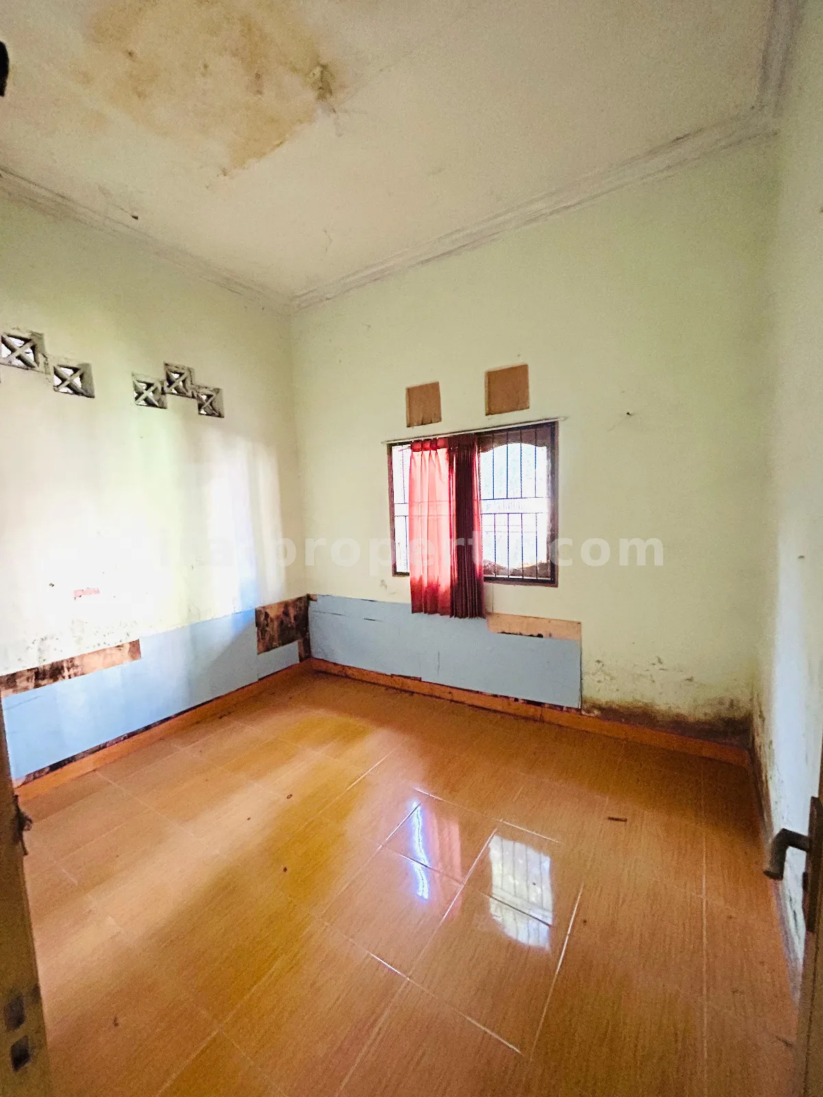 House for Sale in Jempong, Mataram – Excellent Boarding House Investment Opportunity