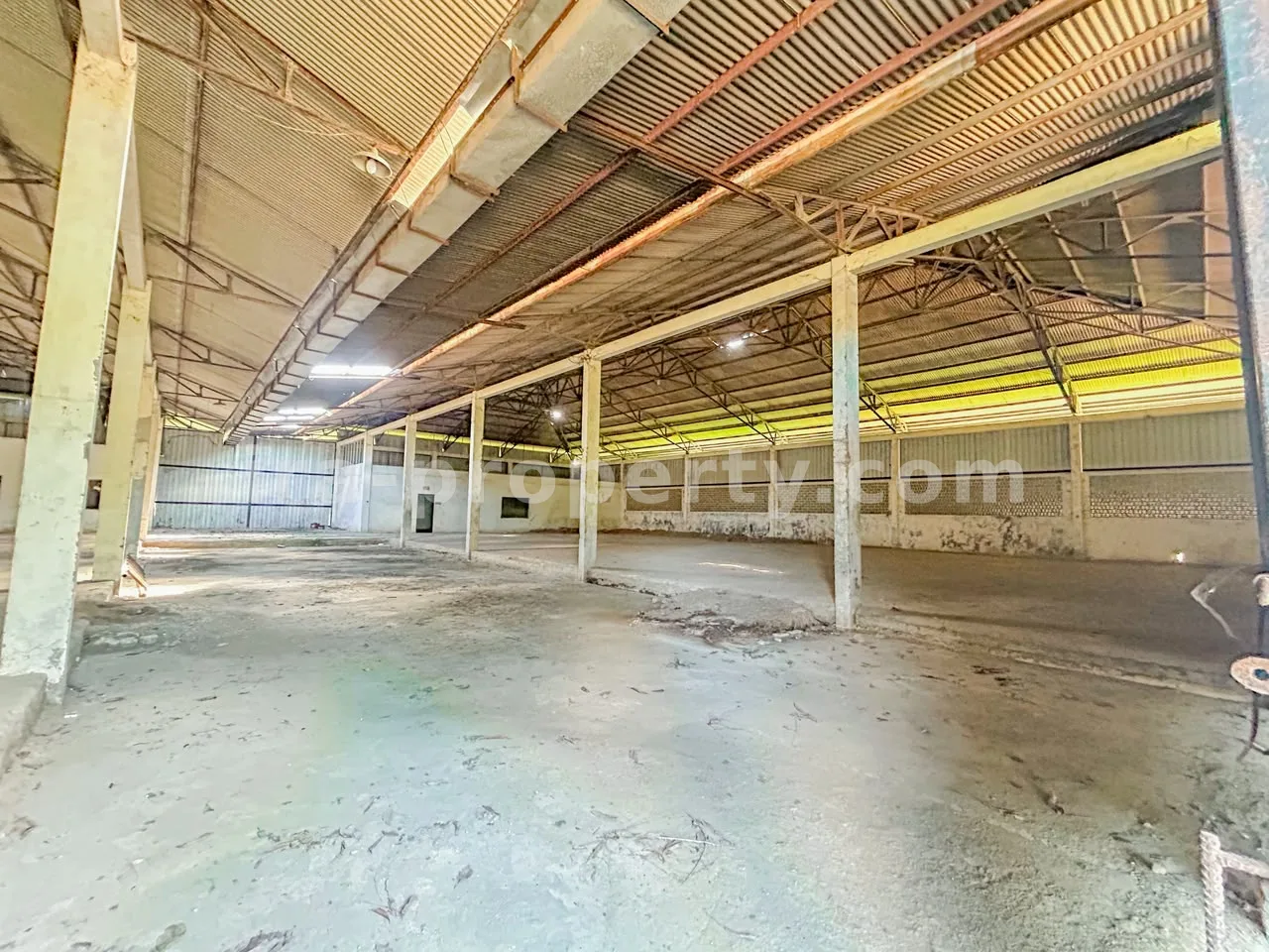 Warehouse & Office Complex for Sale in Banyumulek – Strategic Logistics Hub Near Mataram