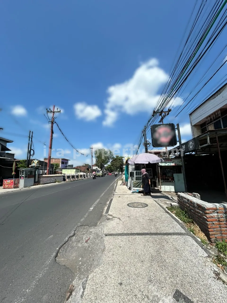 3 Commercial Shophouses for Sale Near Museum Seruni, Mataram – Prime Business & Investment Opportunity