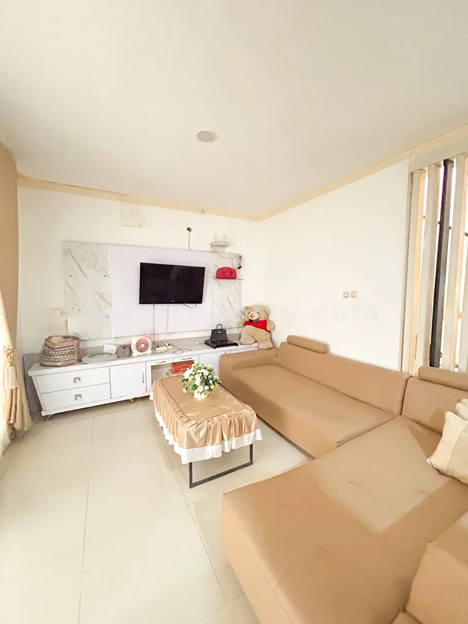 Corner 2-Storey House for Sale Near Jalan Langko, Mataram – Ideal for Office, Café, or Commercial Investment