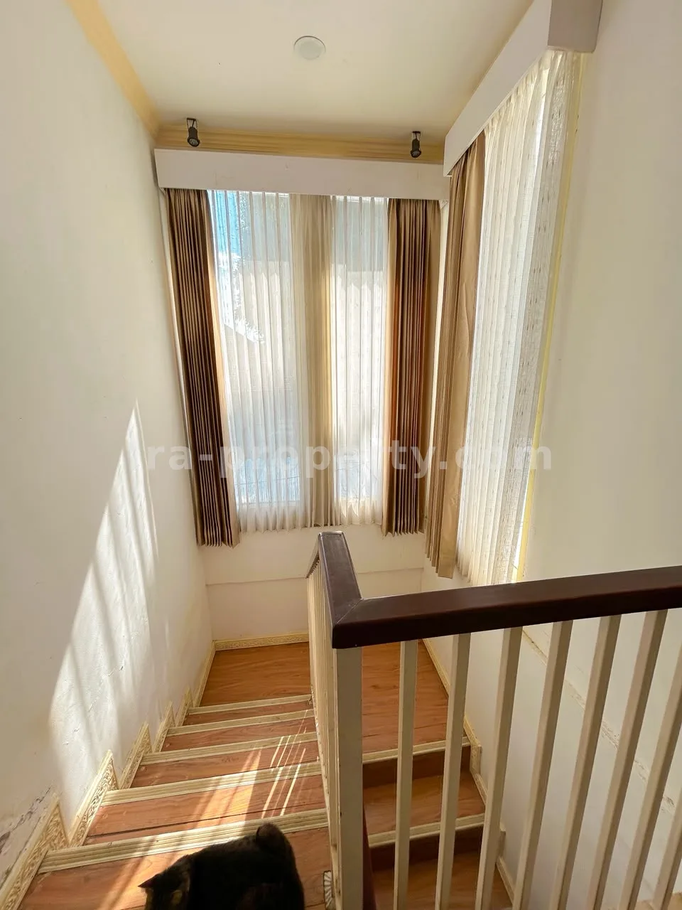 Corner 2-Storey House for Sale Near Jalan Langko, Mataram – Ideal for Office, Café, or Commercial Investment