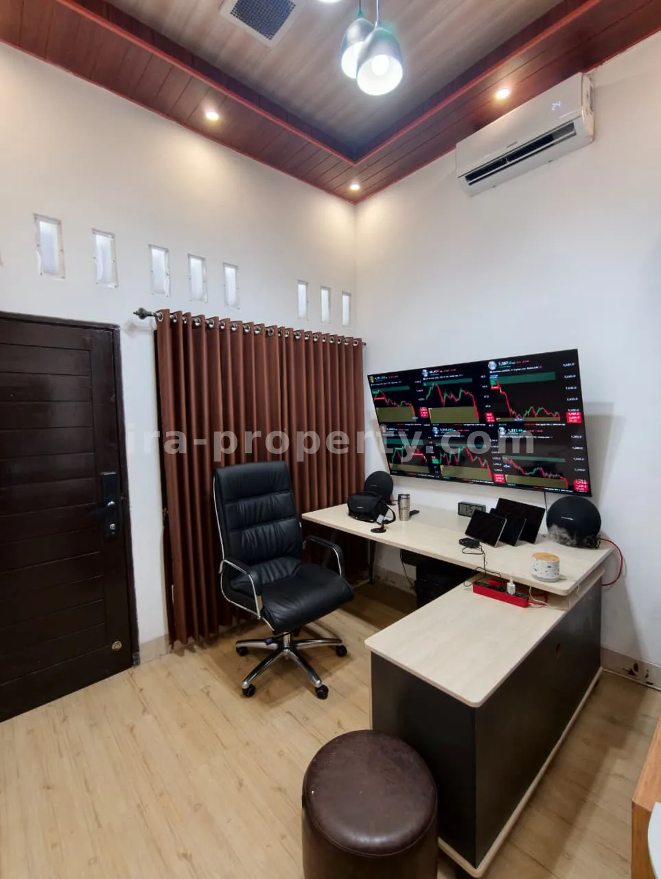 Luxury Villa-Style House for Sale in Pagutan, Mataram – Premium Fully Furnished Residence