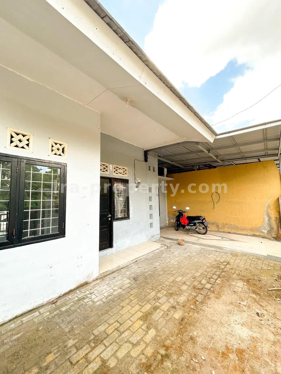 House for Sale in Blencong Residential Complex Near Rembiga, Mataram