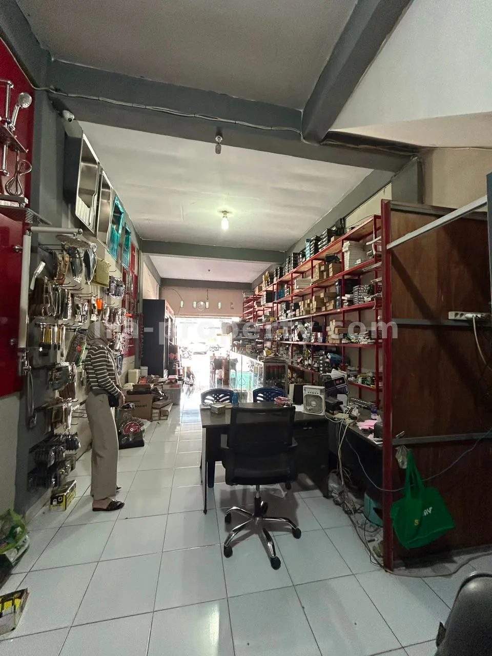 Quick Sale Shophouse for Sale in Cakranegara Utara, Mataram