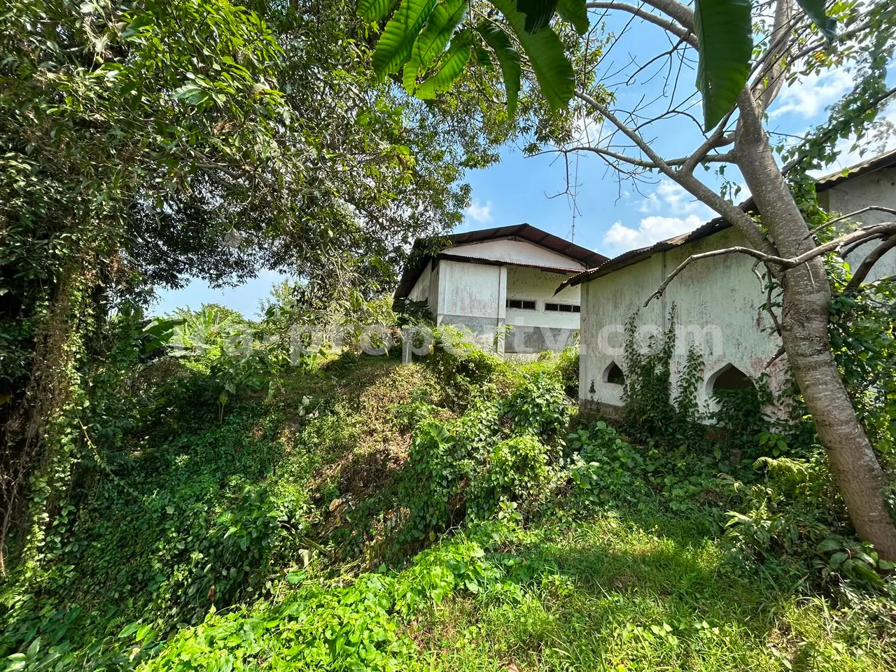 Large Warehouse Complex for Sale in Lingsar, West Lombok