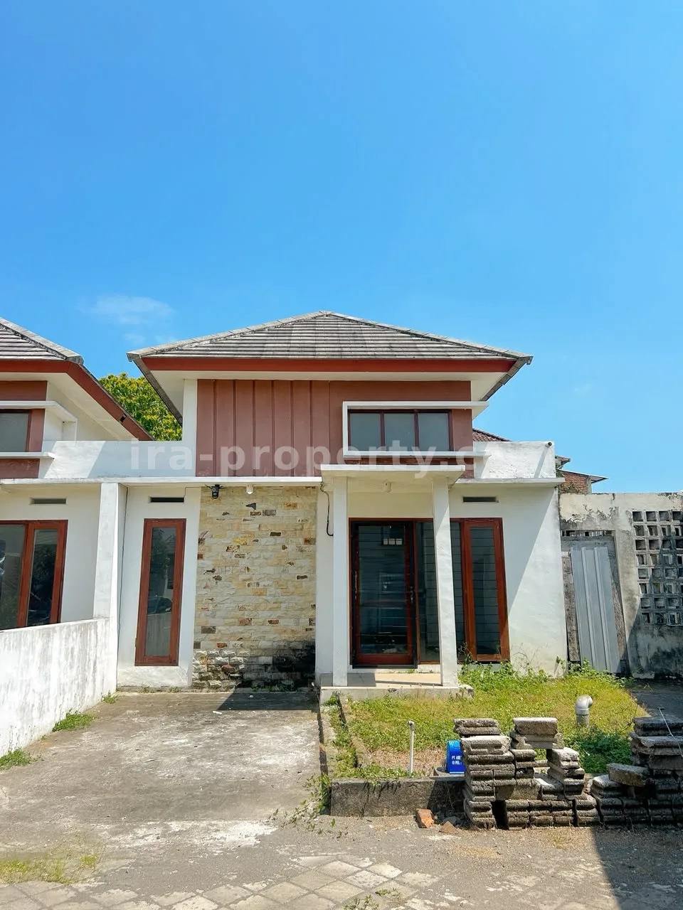 House for Sale in Private Residential Complex Near Rembiga, Mataram
