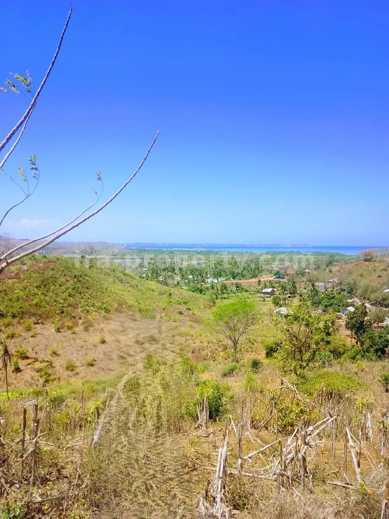 Sea View Land for Sale in Awang, Central Lombok