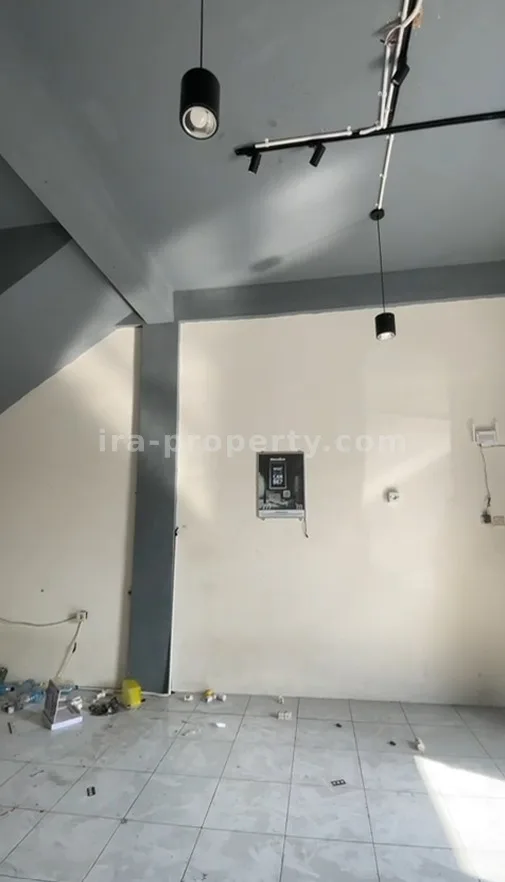 Strategic Commercial Shophouse for Sale Near Taman Budaya, Mataram