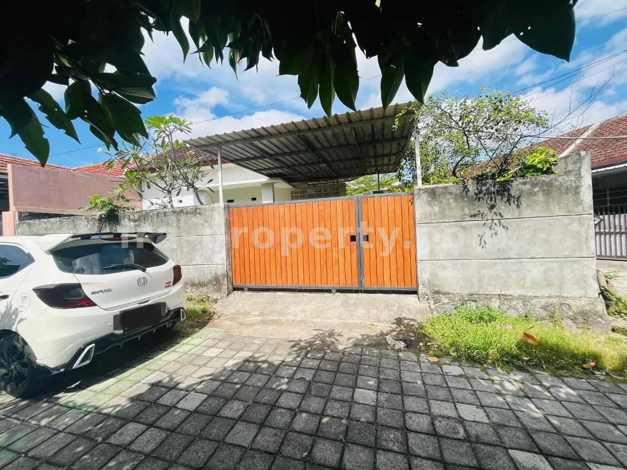 Modern Minimalist House for Sale in Babakan, Mataram