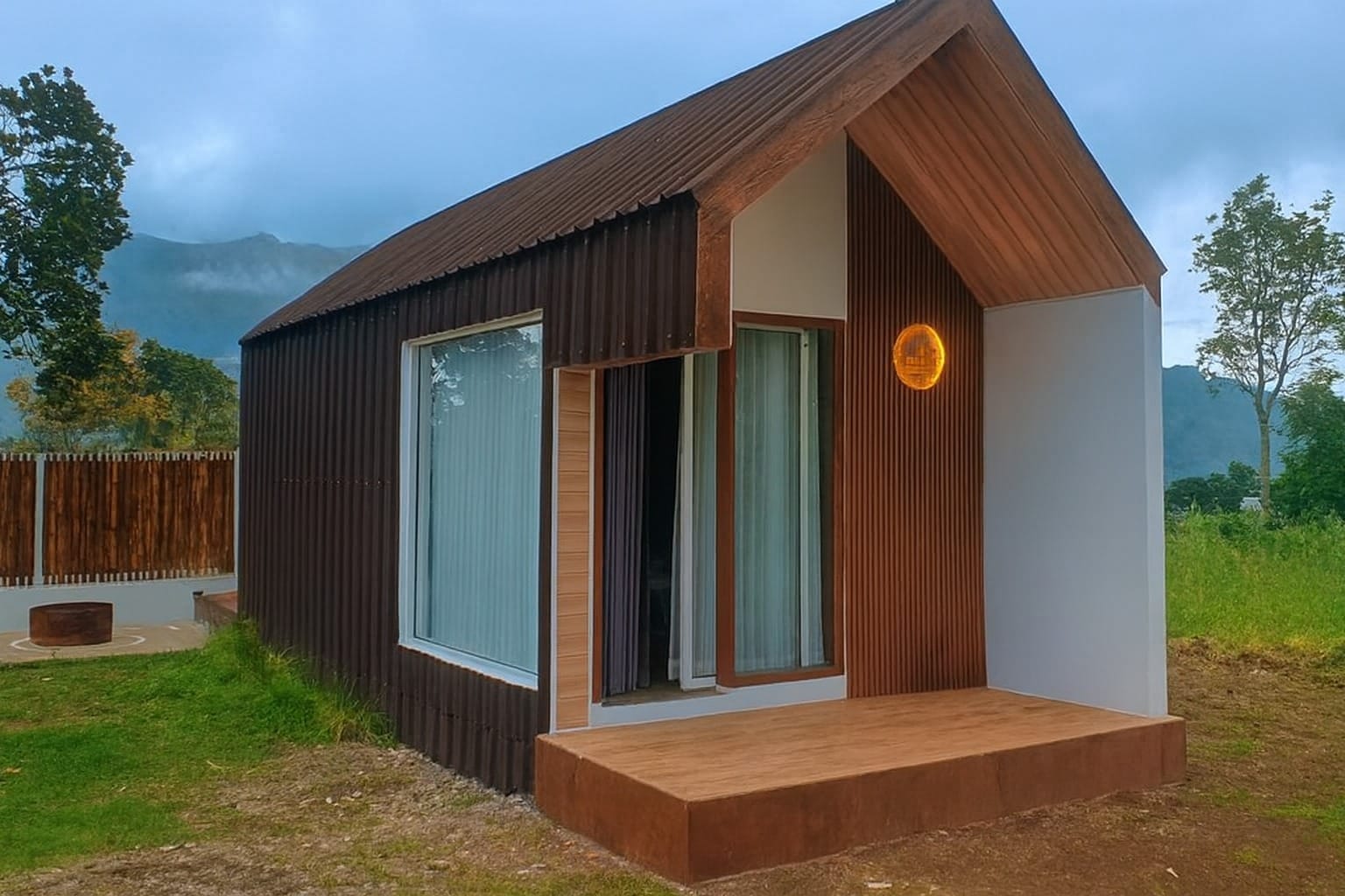 Modern House with Mount Rinjani View for Sale in Sembalun